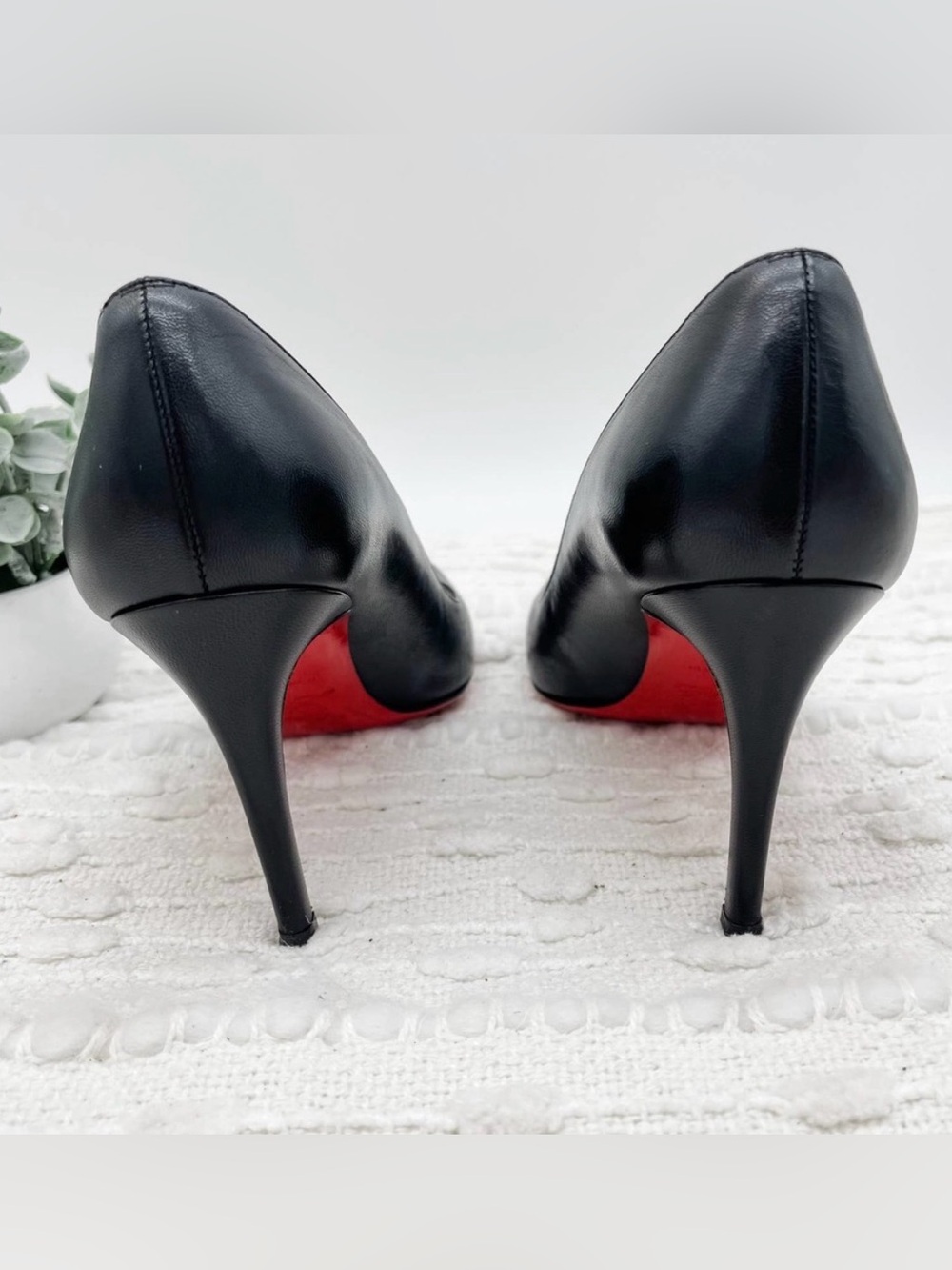 Christian Louboutin Black Leather Pumps with Red Soles - Picture 4 of 16